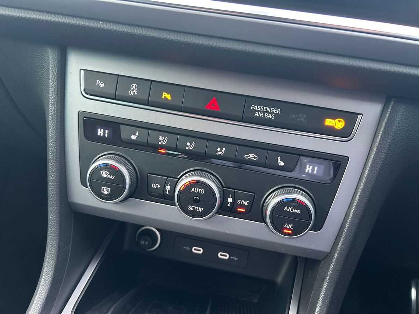 SEAT Ateca 1.5 TSI EVO FR Sport 5dr DSG