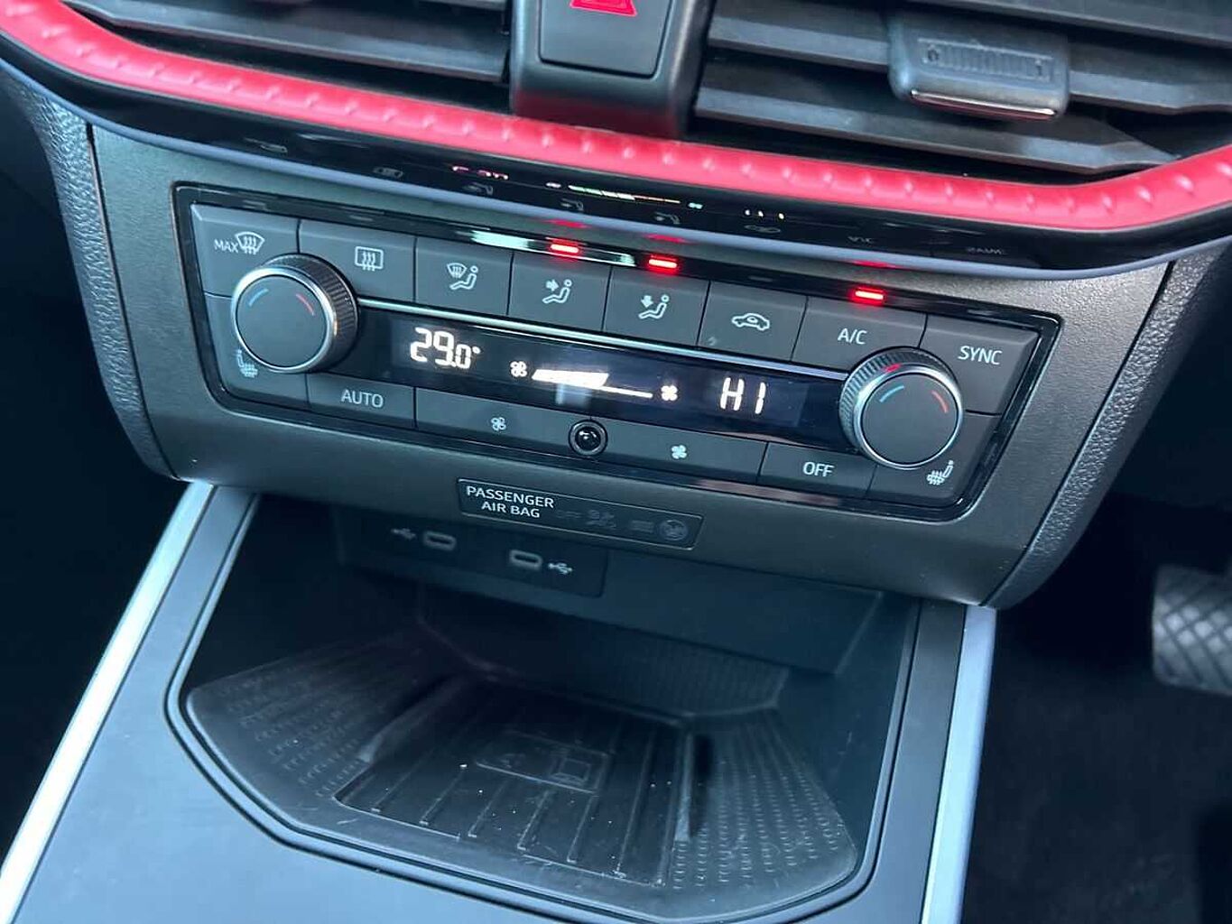 SEAT Arona 1.0 TSI 110 FR Sport 5dr DSG